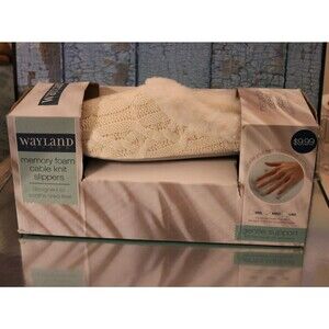 Wayland Cable Knit Memory Foam Slippers White Size Medium